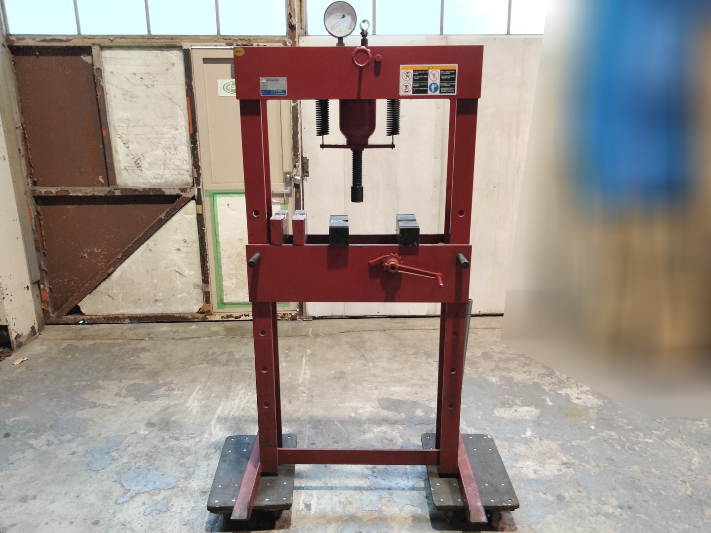 中古 15トン油圧プレス 9820