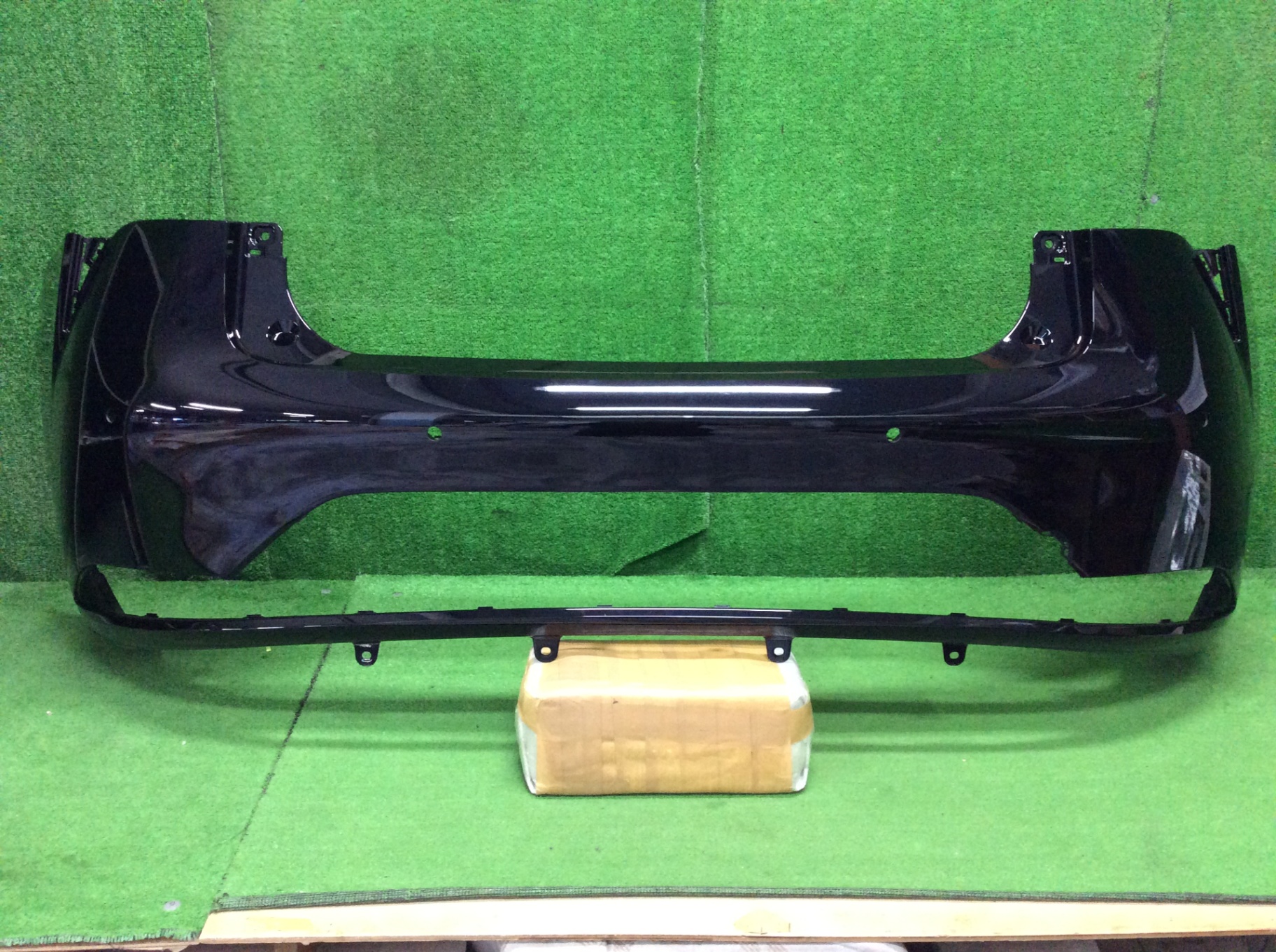 プリウス　リヤバンパー