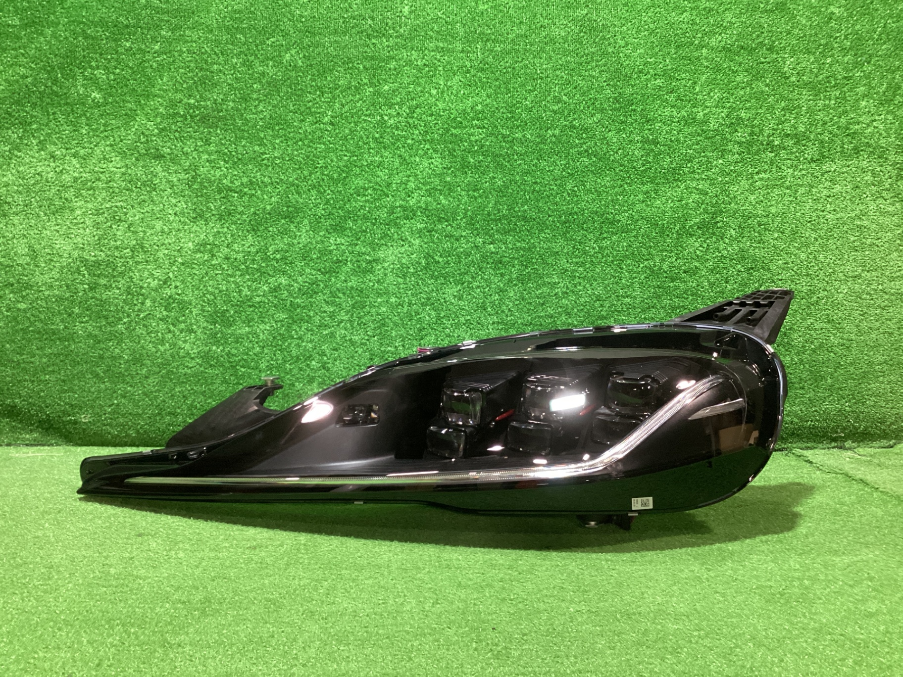 スープラ　左ヘッドライト