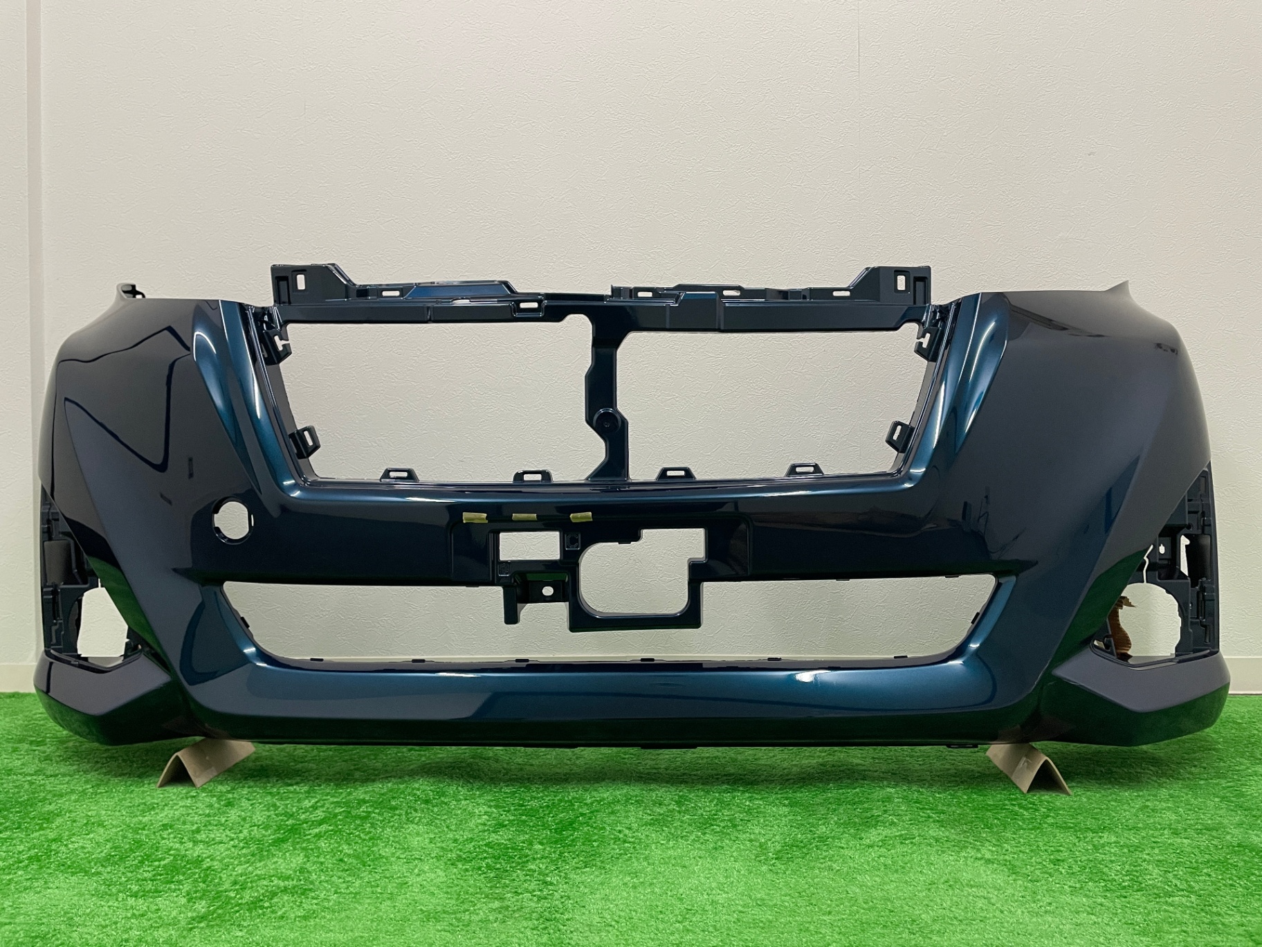 トヨタ ルーミー/タンク フロントバンパー M900/M910 52119-B1280-J1