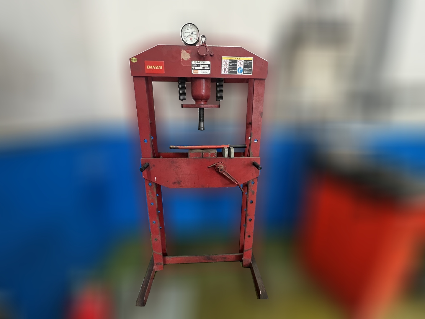 15トン 油圧プレス