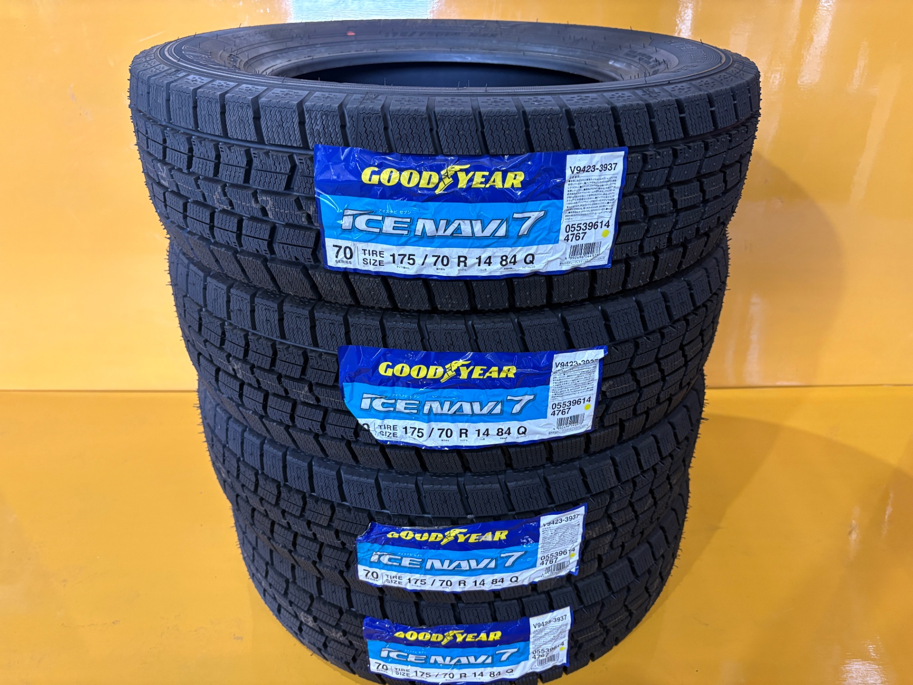 T71 グッドイヤー アイスナビ７ 175/70R14 84Q 4本セット