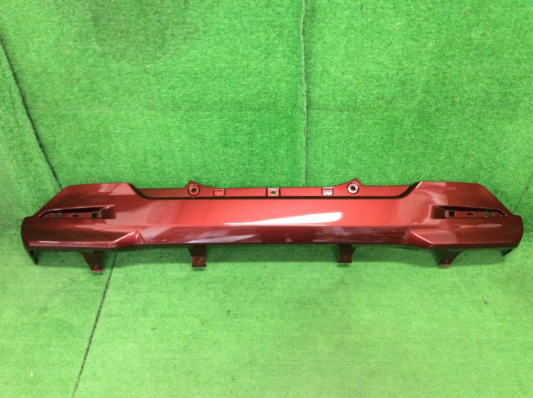 ルーミー　リヤバンパー