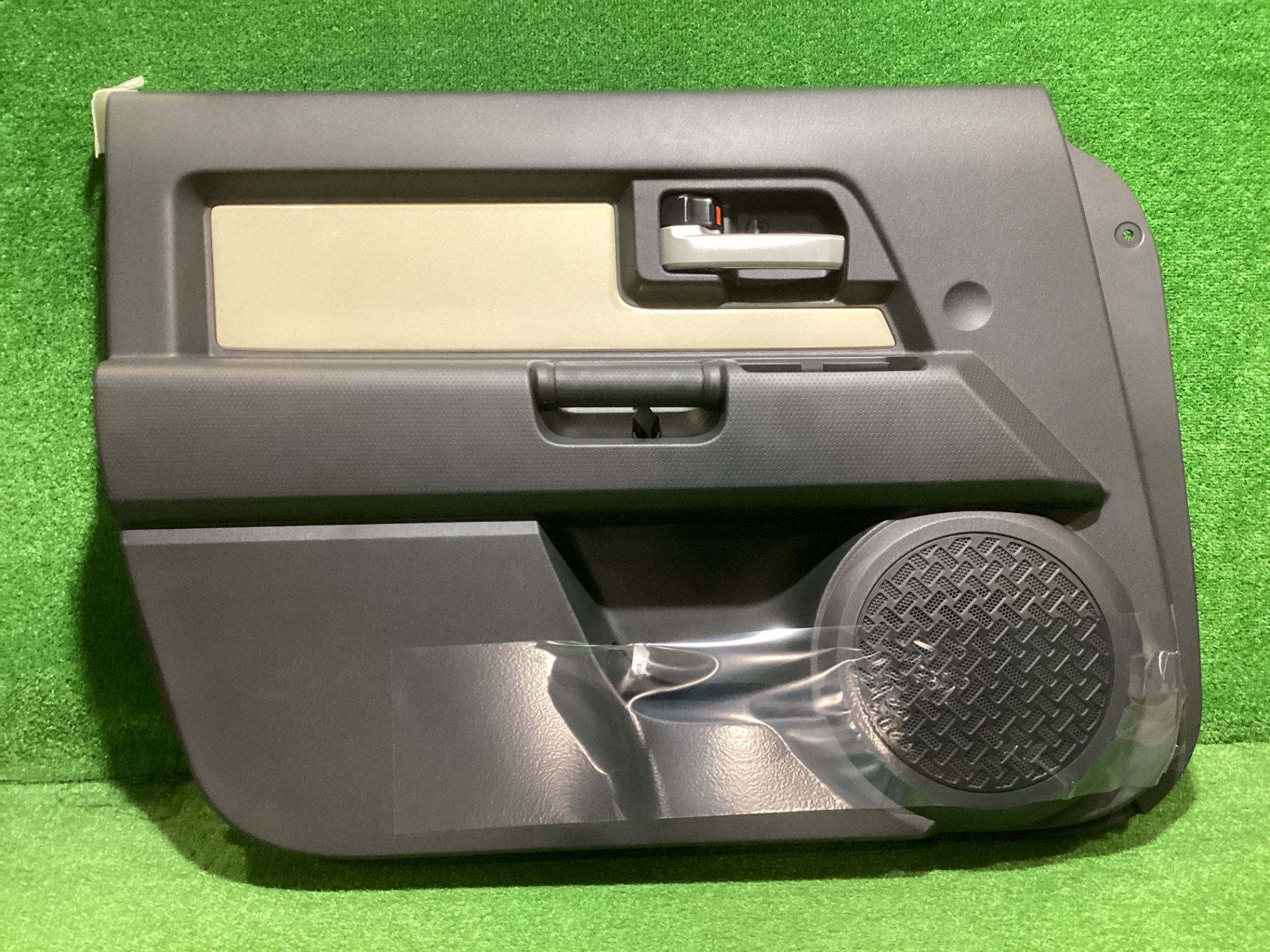 FJクルーザー　左Fドアトリム　※送料無料※