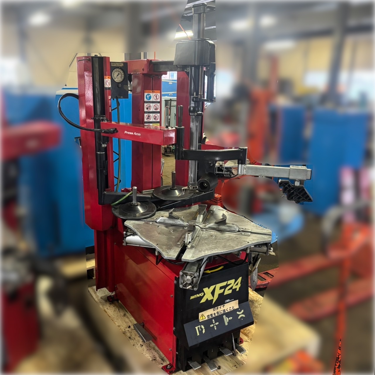 タイヤチェンジャー／エイワ／XF24／ウィング／タイヤ交換／動作確認済／③