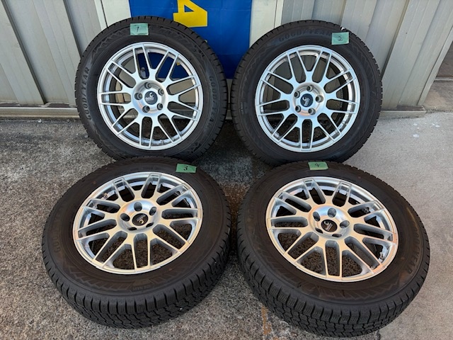 T22 スタッドレスタイヤ＆ホイールセット アイスナビ8 225/60R18 製造23年 1台分 4個セット 18x7.0J 5H 114.3