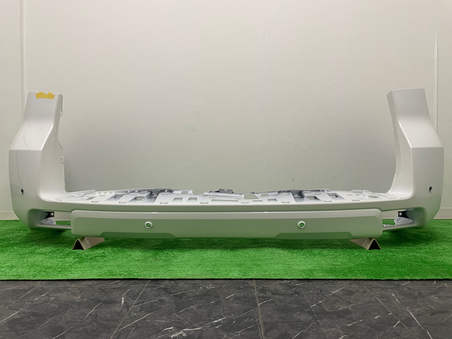 トヨタ ランドクルーザー プラド リアバンパーGDJ15#､TRJ150　52159-6A979-A1