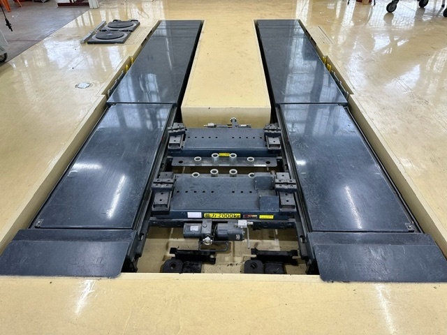 中古 アライメントリフト＆テスターセット　バンザイ製 WSX-N33A／ML-EASY3Ｄ 能力3.0ｔ　No,276