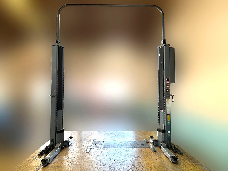 中古 門型ゲートリフト バンザイGPY-30NA　3.0tオフセット　No,412