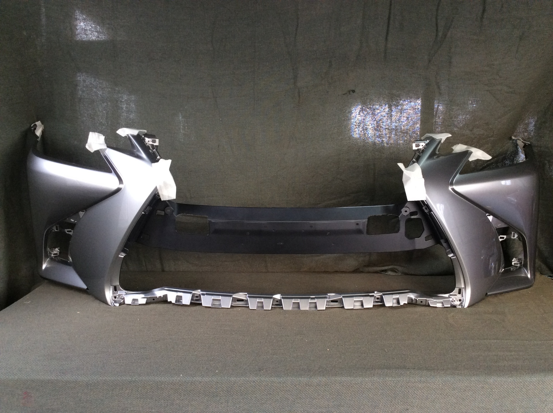 レクサスGS　フロントバンパー