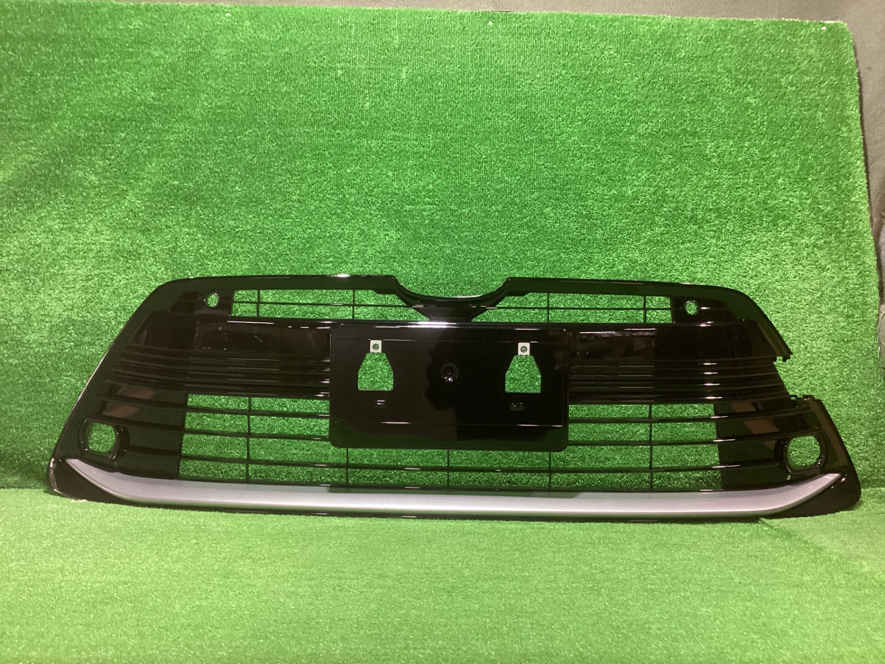 カローラツーリング　グリル※送料無料※