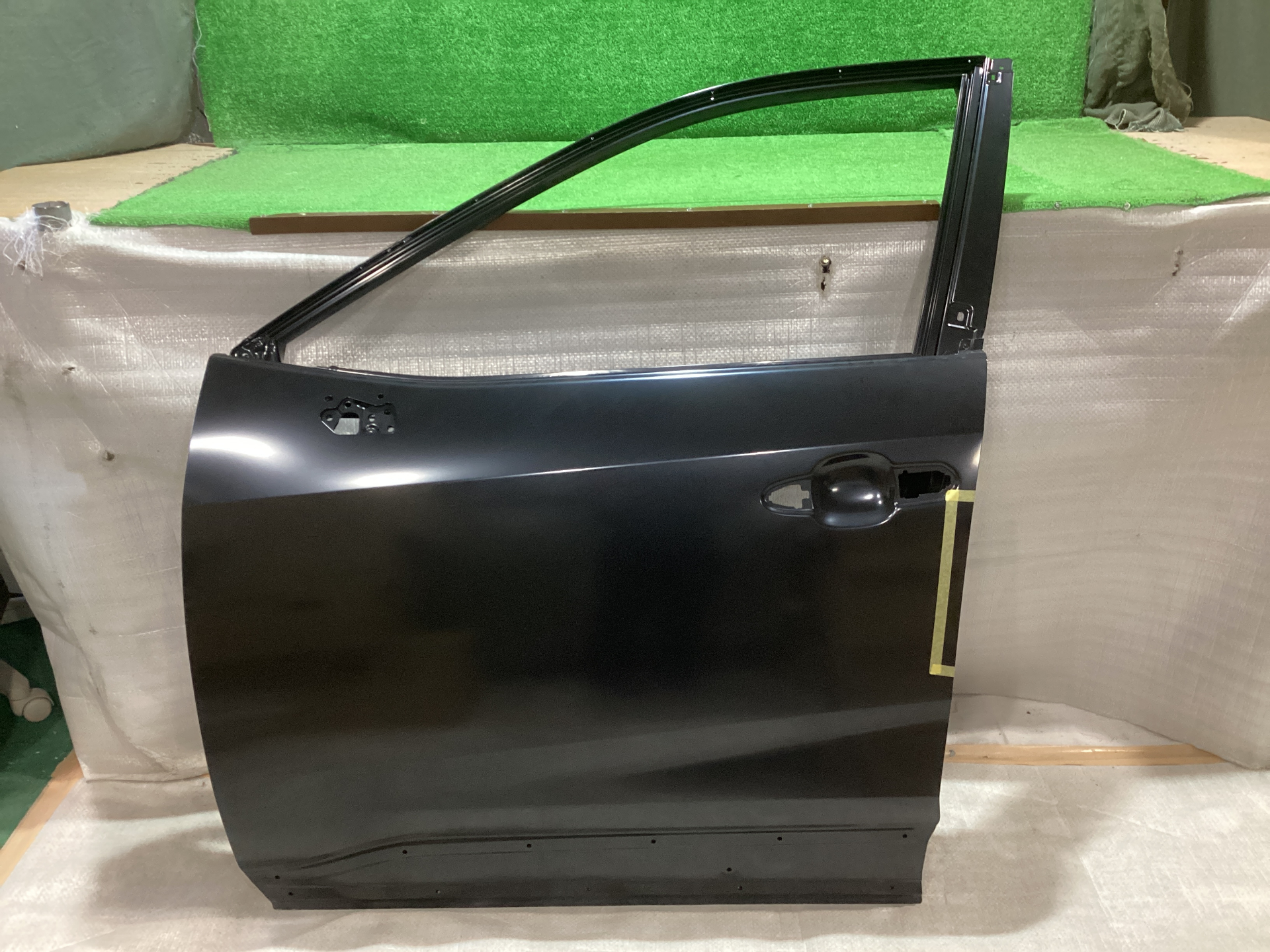 RAV-4　左フロントドアパネル