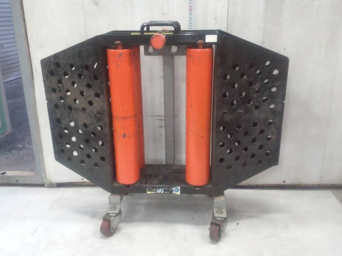 中古 フリーローラー スタンド付き バンザイ BFR-75 BFR-M 能力 輪荷重750kg 13846