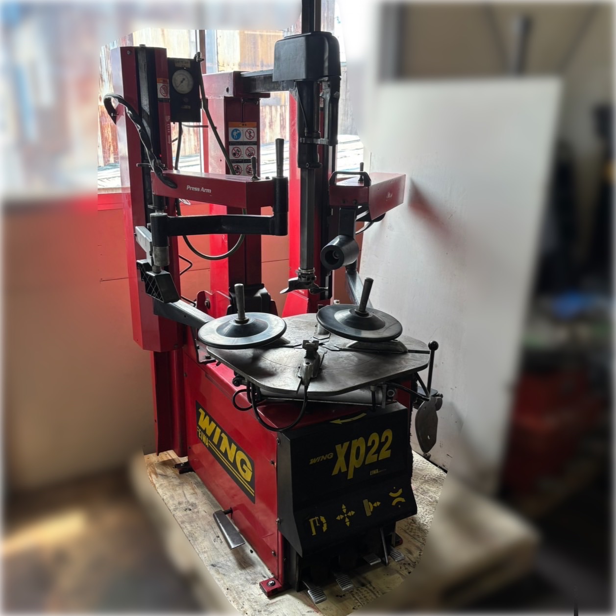 タイヤチェンジャー／エイワ／XP22／ウィング／タイヤ交換／動作確認済