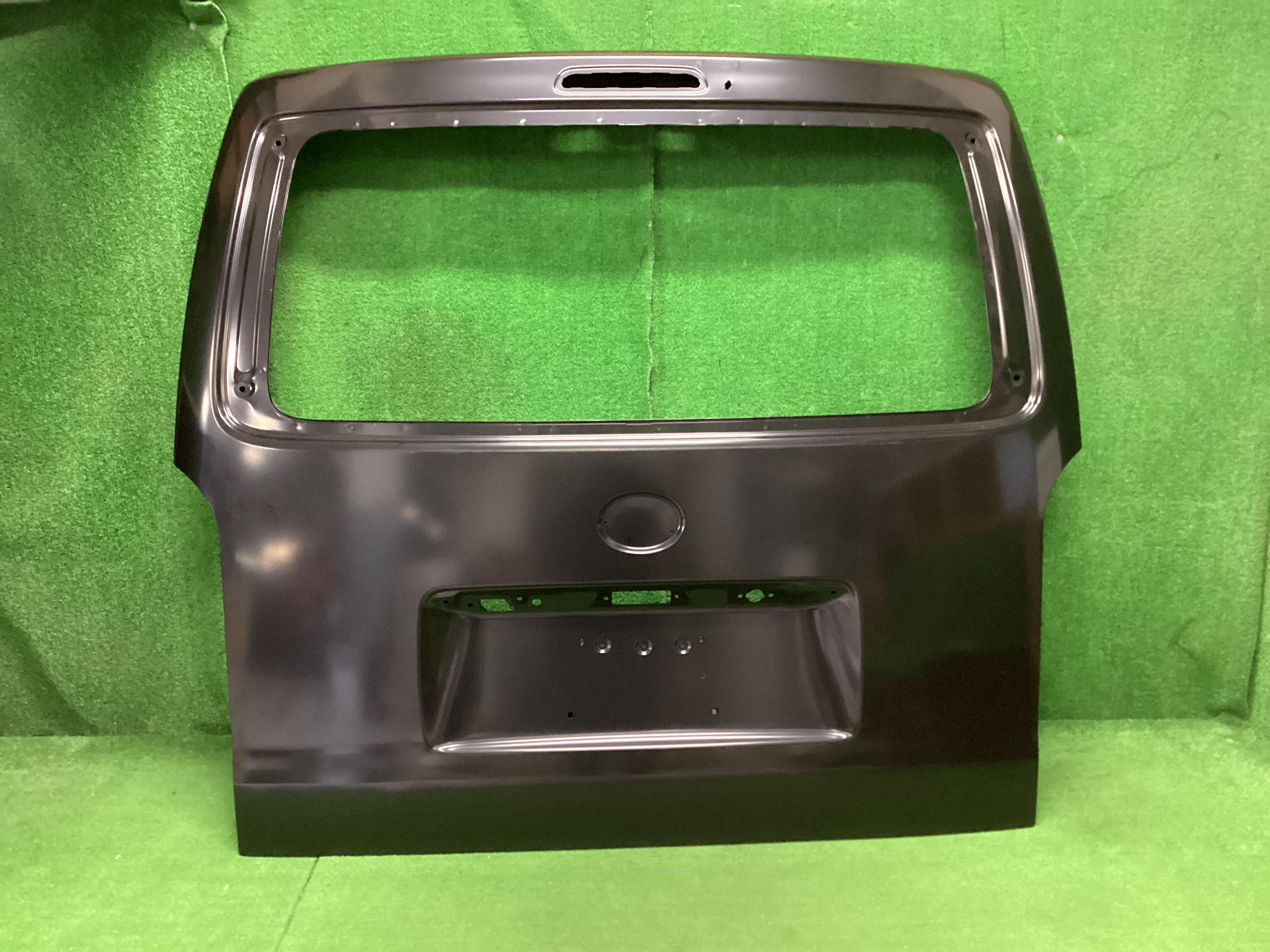 ハイエース　バックドアパネル