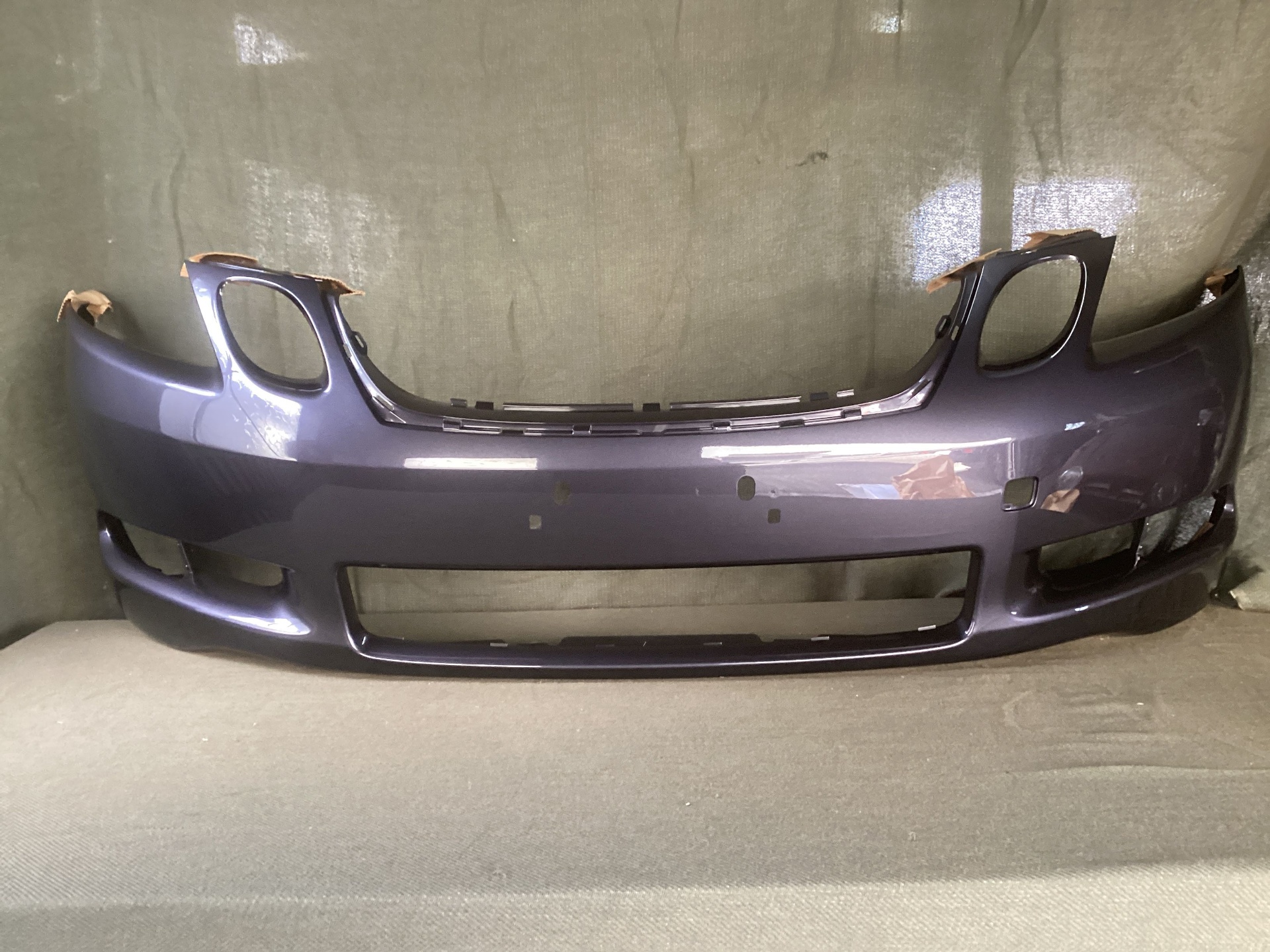 レクサスGS　フロントバンパー