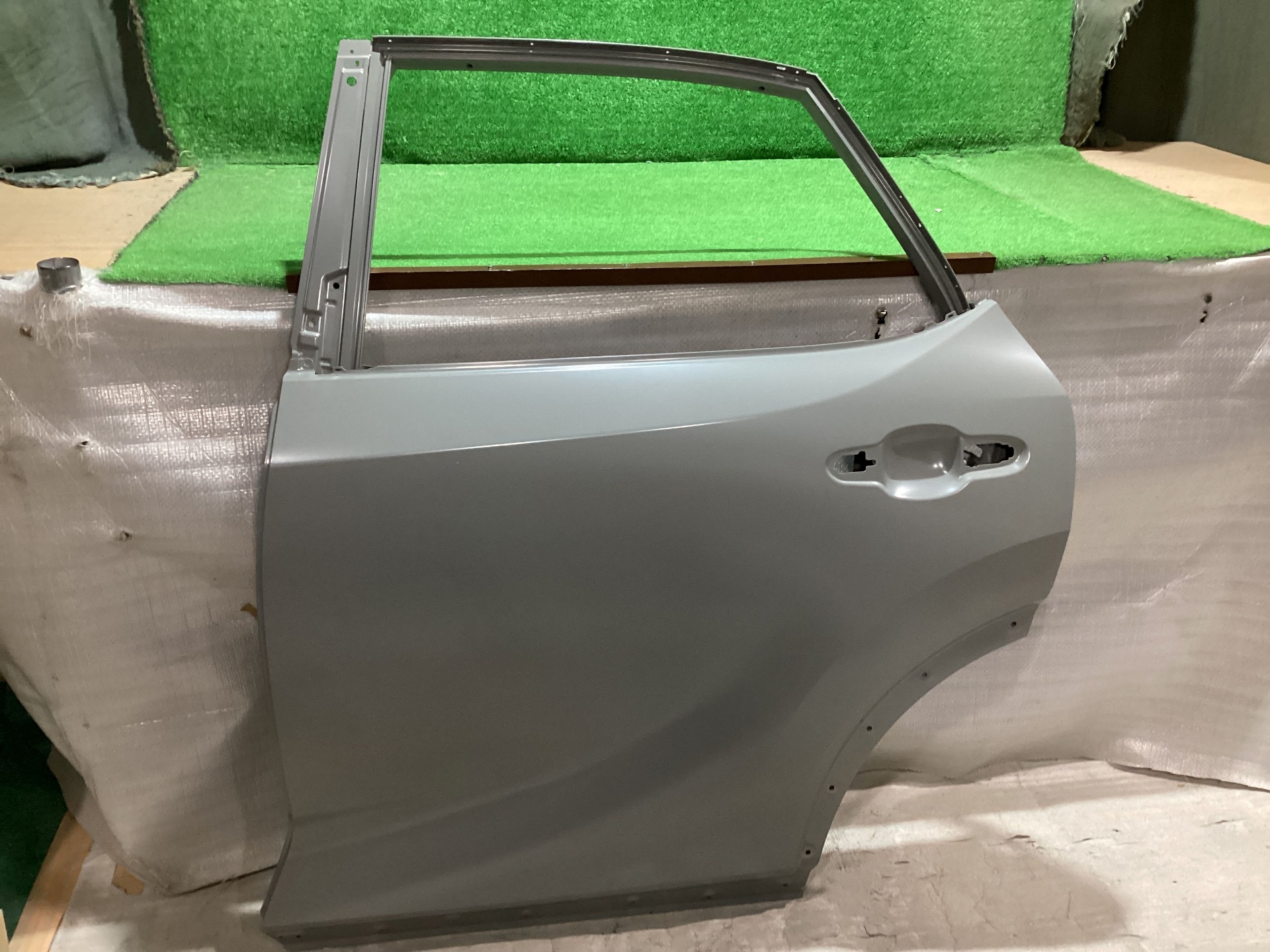 レクサスRX　左リアドア※送料無料※