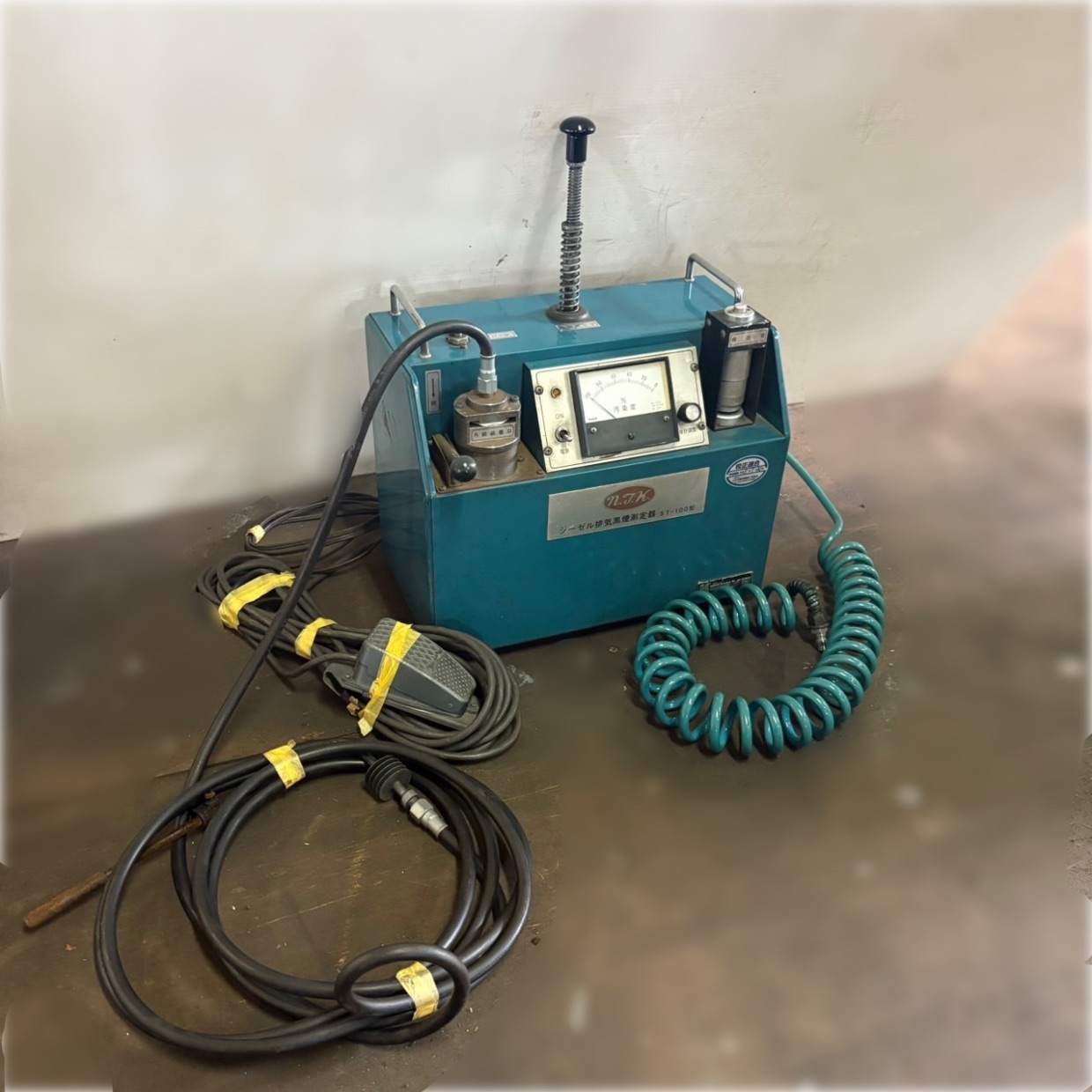ジーゼル排気黒煙測定器／ST-100／公明理化学工業株式会社／北川式／NTH／整備