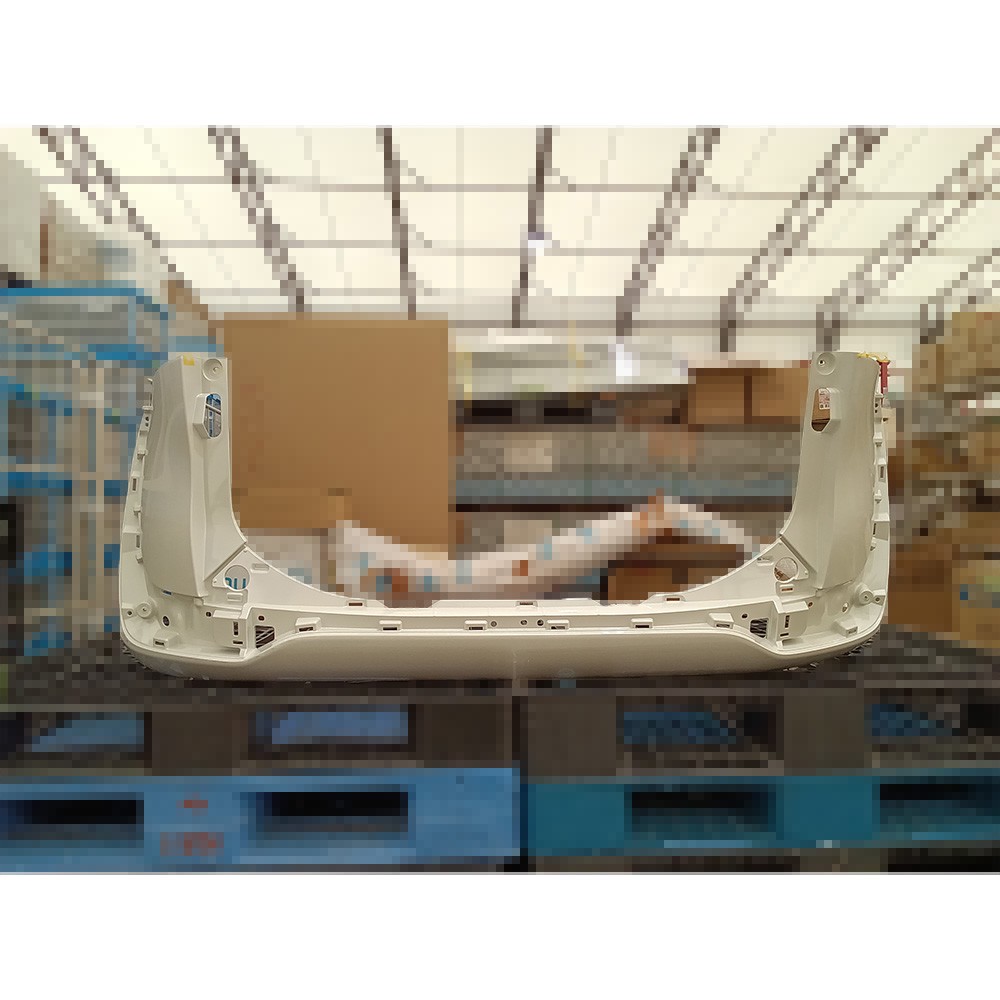 【送料無料】トヨタ シエンタ リアバンパー NCP175,NHP170,NSP170 52159-52770-A0