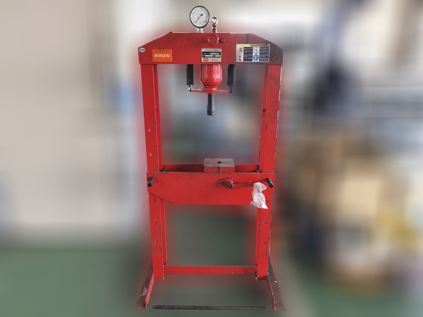 中古 15t 油圧プレス HP-30MD 12861